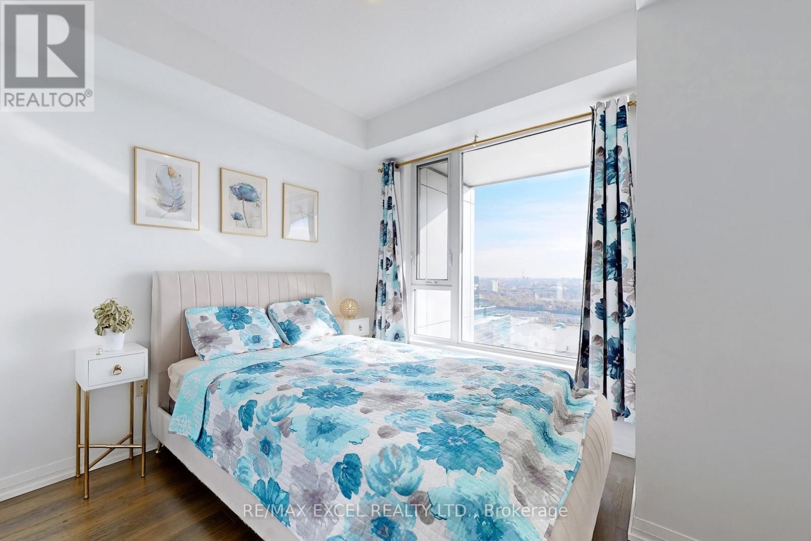 












2506 - 55 ANN O'REILLY ROAD

,
Toronto (Henry Farm),




Ontario
M2J0E1

