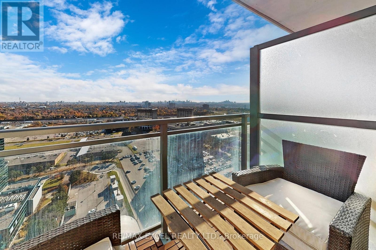 












2506 - 55 ANN O'REILLY ROAD

,
Toronto (Henry Farm),




Ontario
M2J0E1

