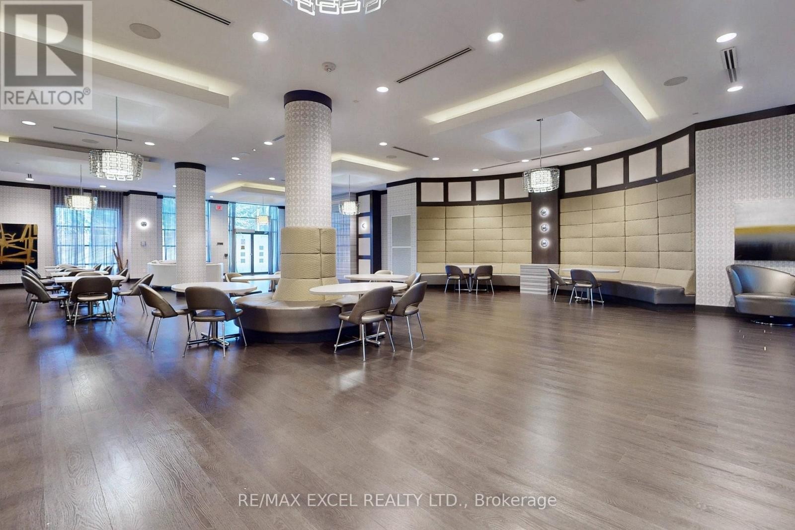 












2506 - 55 ANN O'REILLY ROAD

,
Toronto (Henry Farm),




Ontario
M2J0E1

