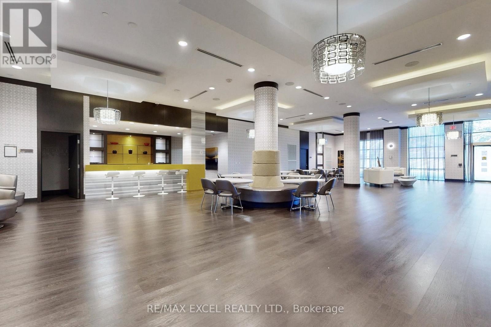












2506 - 55 ANN O'REILLY ROAD

,
Toronto (Henry Farm),




Ontario
M2J0E1

