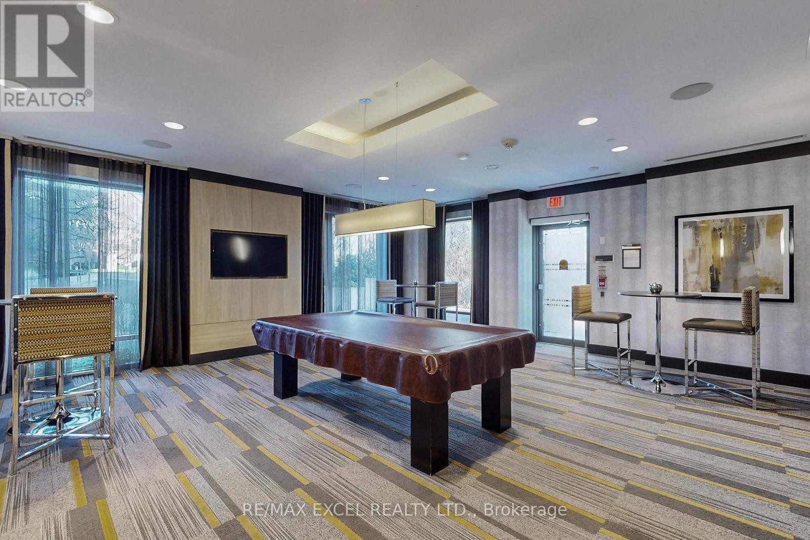 












2506 - 55 ANN O'REILLY ROAD

,
Toronto (Henry Farm),




Ontario
M2J0E1

