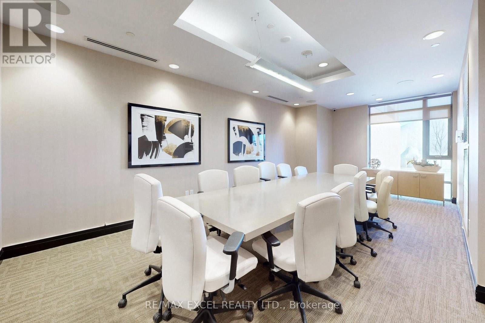 












2506 - 55 ANN O'REILLY ROAD

,
Toronto (Henry Farm),




Ontario
M2J0E1

