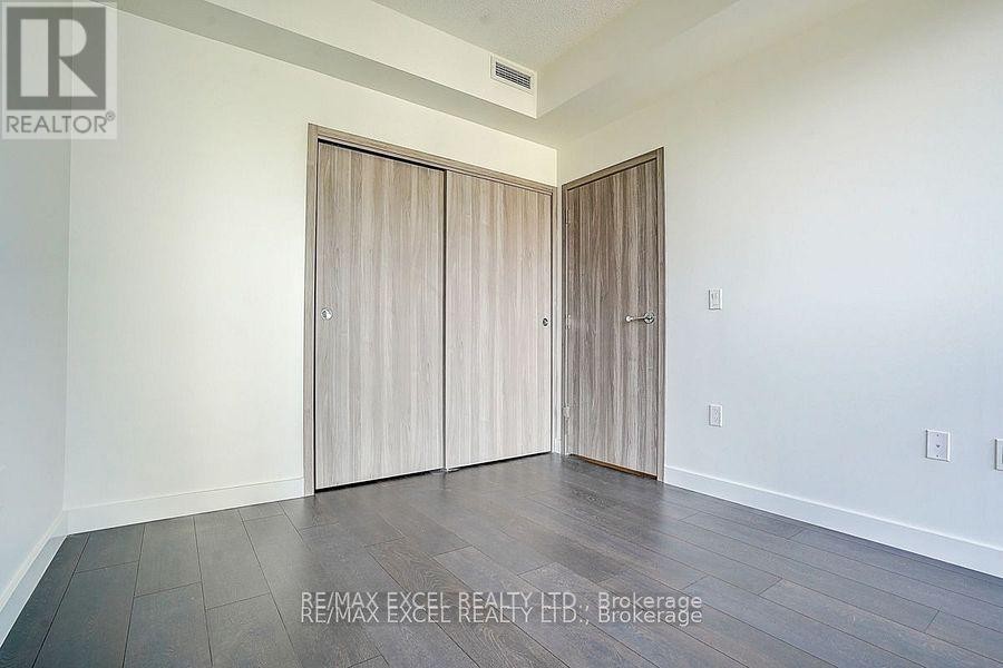 












2001 - 85 MCMAHON DRIVE

,
Toronto (Bayview Village),




Ontario
M2K0H1

