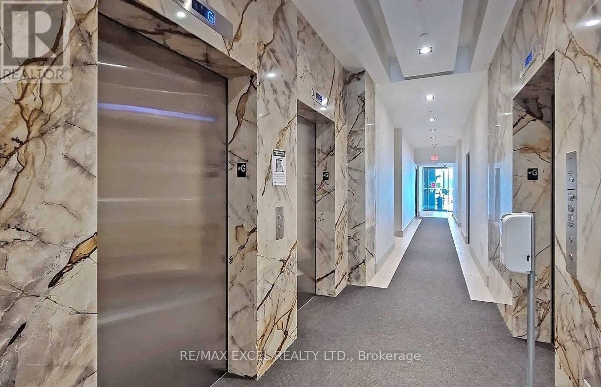 












711 - 160 VANDERHOOF AVENUE

,
Toronto (Thorncliffe Park),




Ontario
M4G0B7

