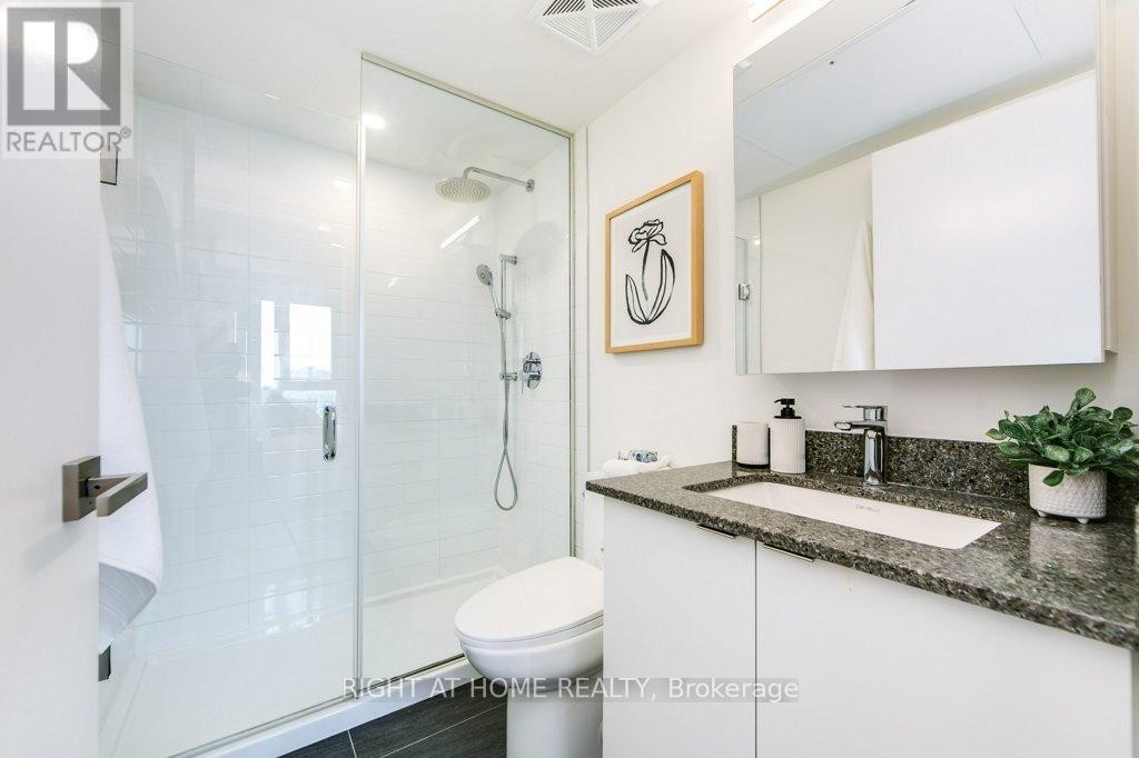 












701 - 500 WILSON AVENUE

,
Toronto (Clanton Park),




Ontario
M3H0E5

