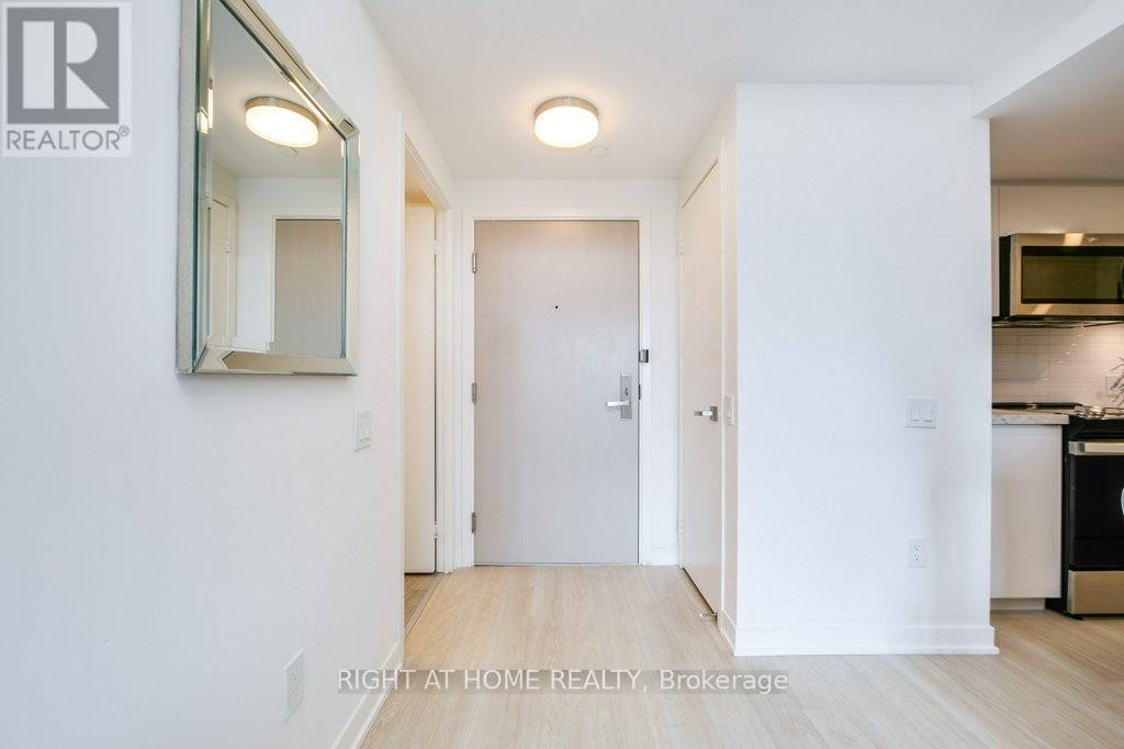 












701 - 500 WILSON AVENUE

,
Toronto (Clanton Park),




Ontario
M3H0E5

