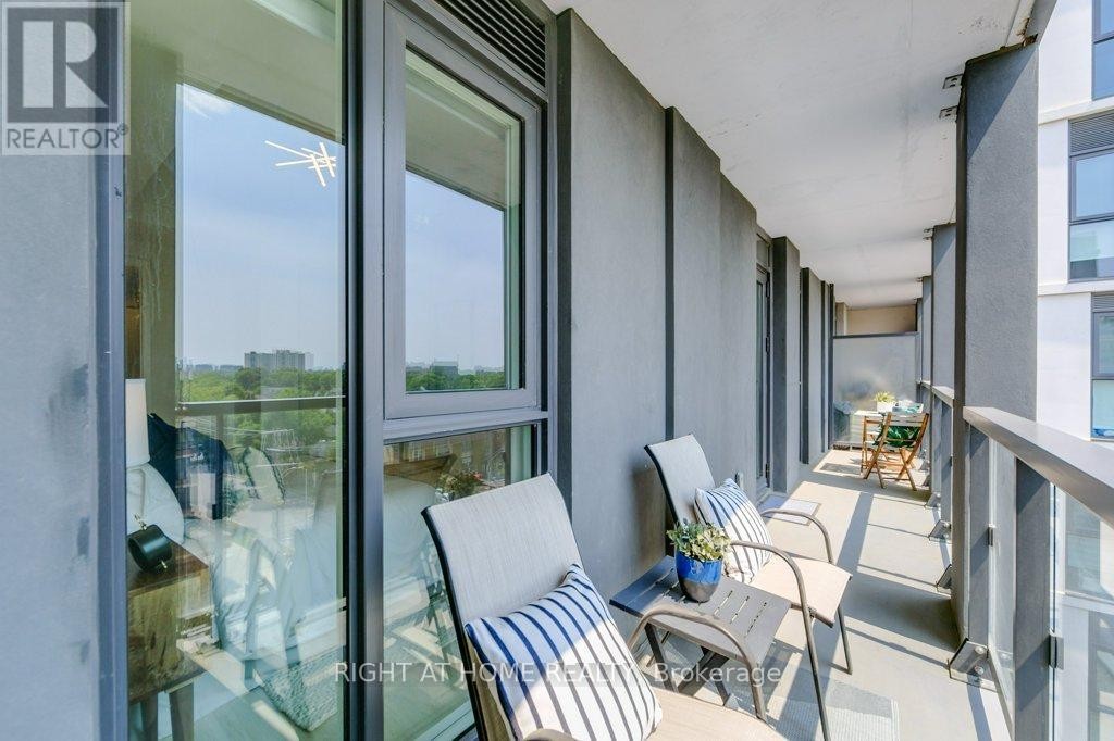 












701 - 500 WILSON AVENUE

,
Toronto (Clanton Park),




Ontario
M3H0E5

