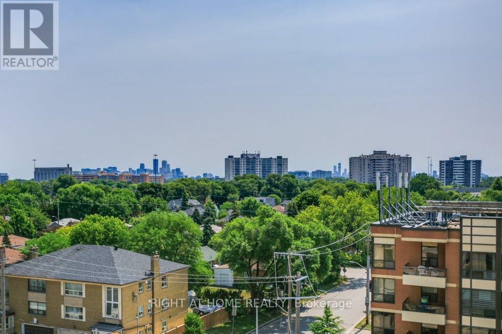 












701 - 500 WILSON AVENUE

,
Toronto (Clanton Park),




Ontario
M3H0E5

