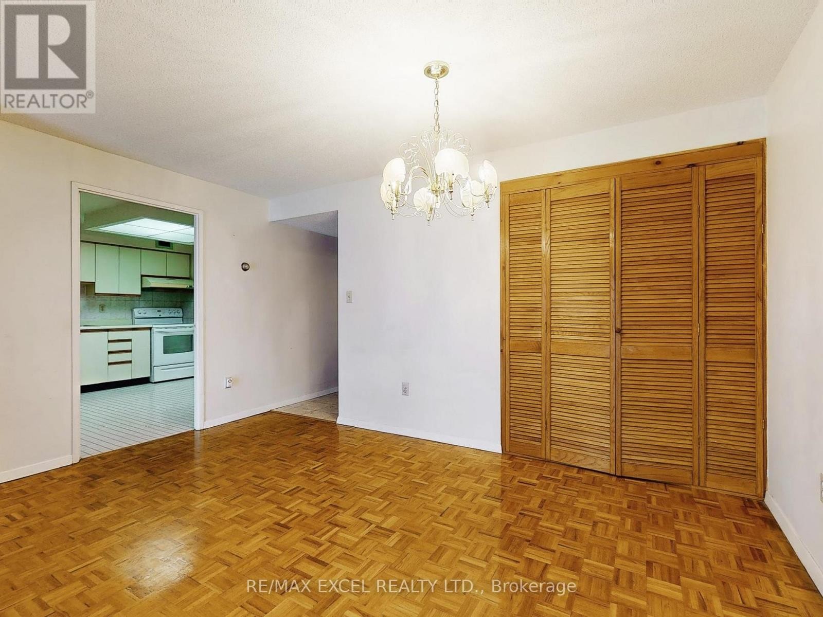 












406 - 188 SPADINA AVENUE

,
Toronto (Kensington-Chinatown),




Ontario
M5T3A4

