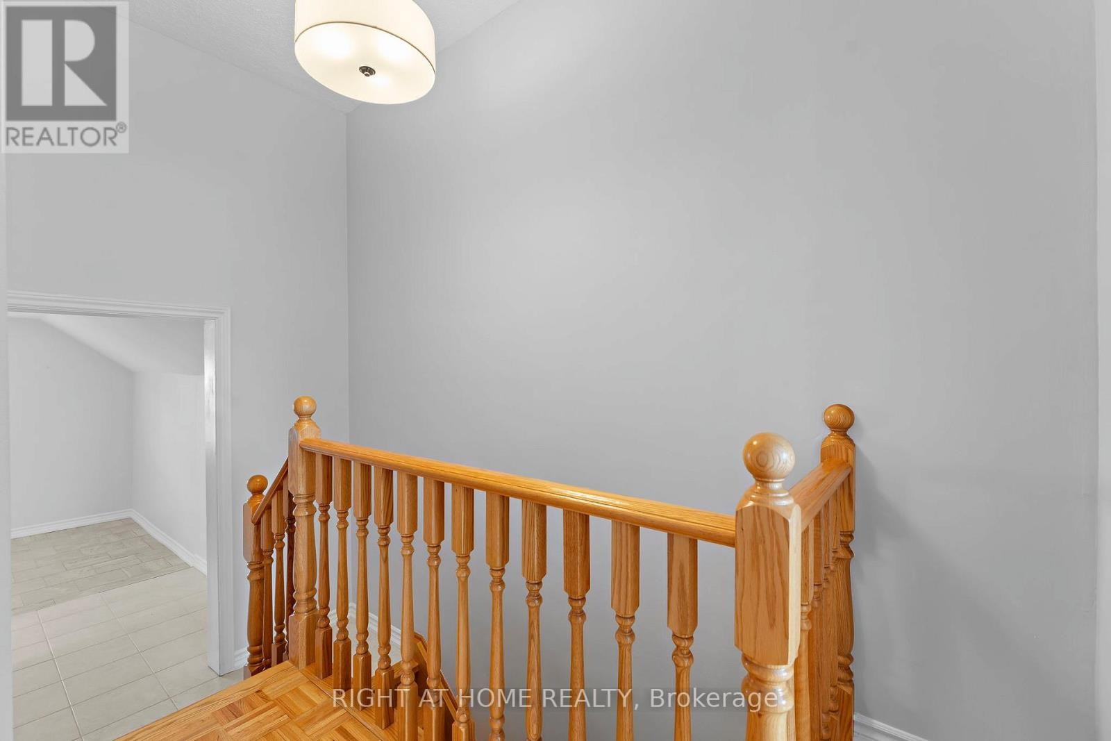 












50 ARGYLE STREET

,
Toronto (Trinity-Bellwoods),




Ontario
M6J1N6

