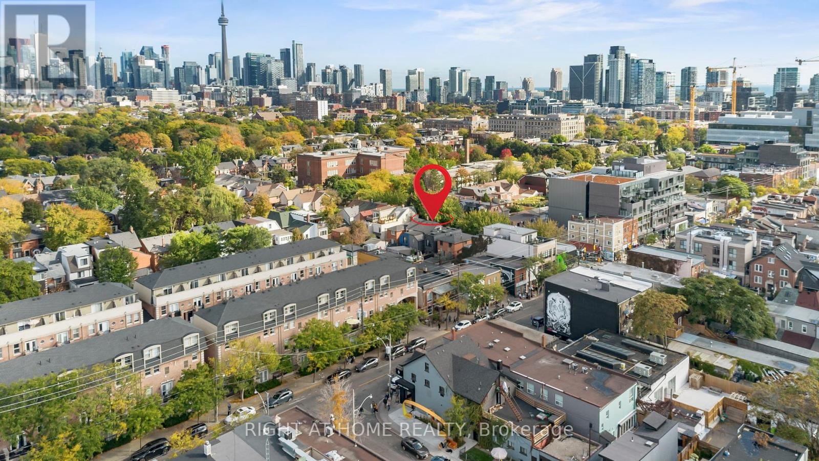












50 ARGYLE STREET

,
Toronto (Trinity-Bellwoods),




Ontario
M6J1N6

