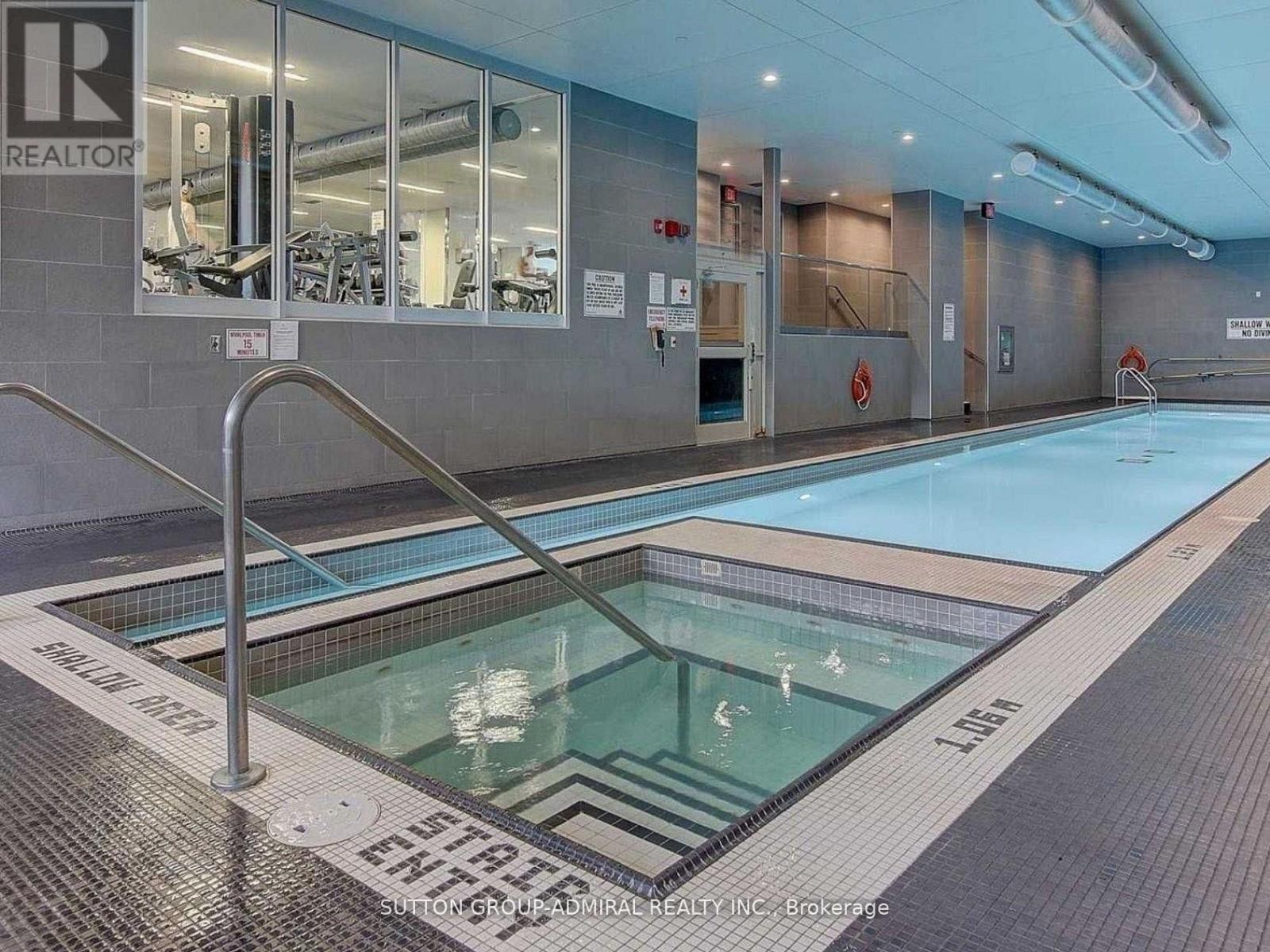 












1710 - 21 ICEBOAT TERRACE

,
Toronto (Waterfront Communities),




Ontario
M5V4A5


