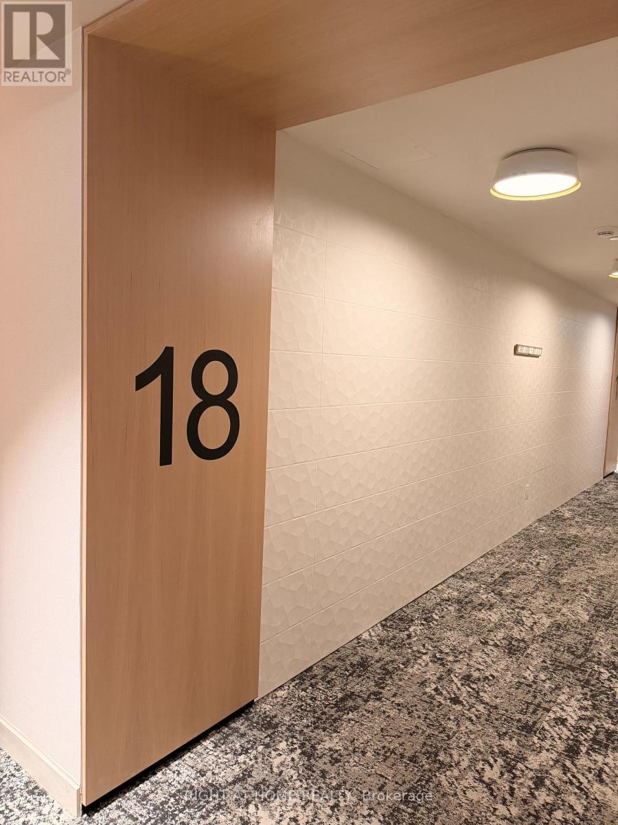 












1801 - 5 DEFRIES STREET

,
Toronto (Regent Park),




Ontario
M5A0W7


