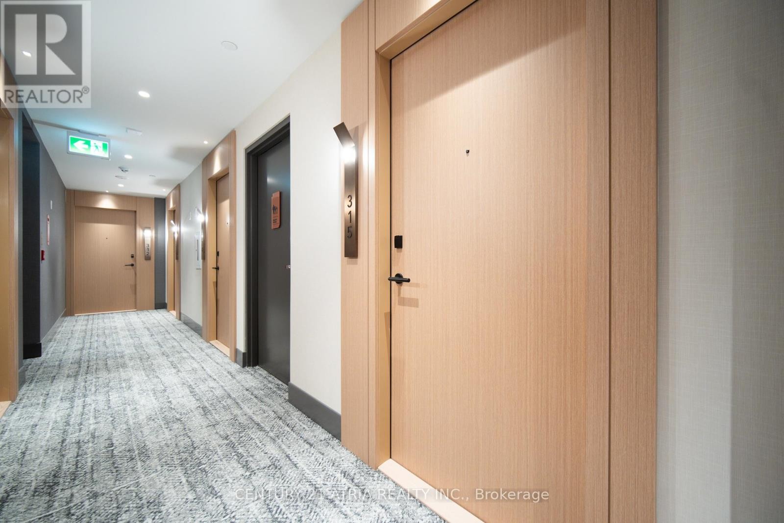 












315 - 60 CENTRAL PARK ROAD WAY

,
Toronto (Islington-City Centre West),




Ontario
M9A0E6

