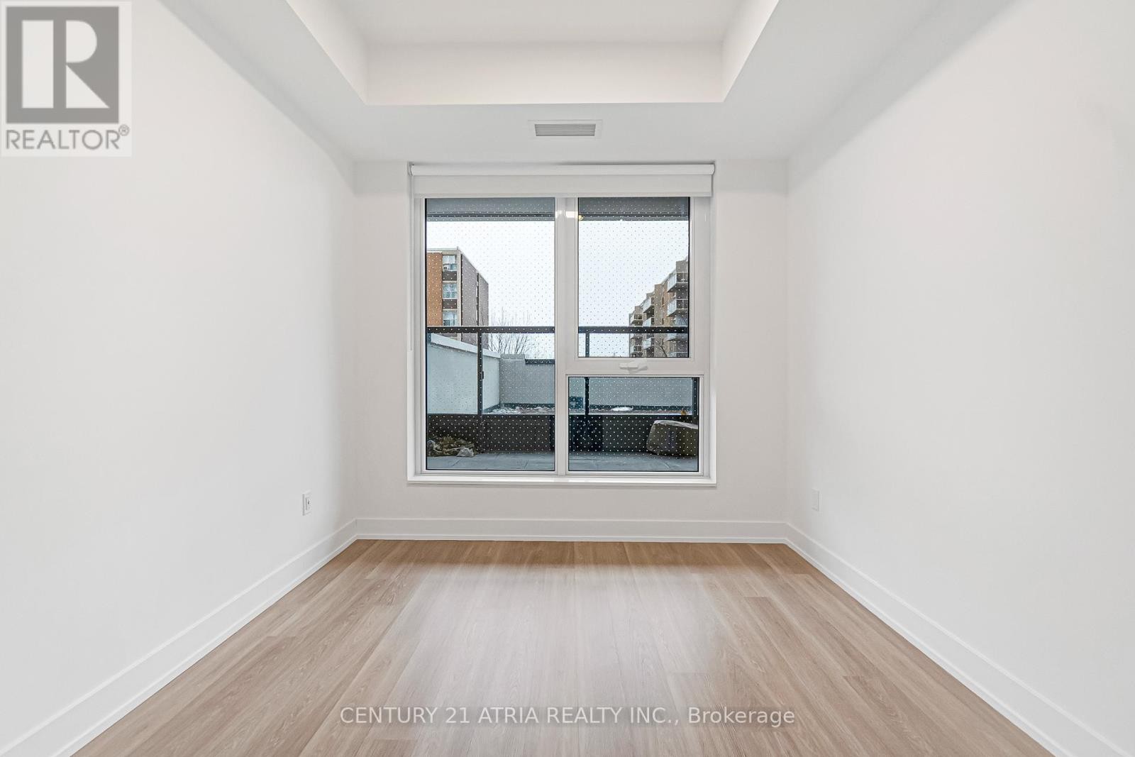 












315 - 60 CENTRAL PARK ROAD WAY

,
Toronto (Islington-City Centre West),




Ontario
M9A0E6

