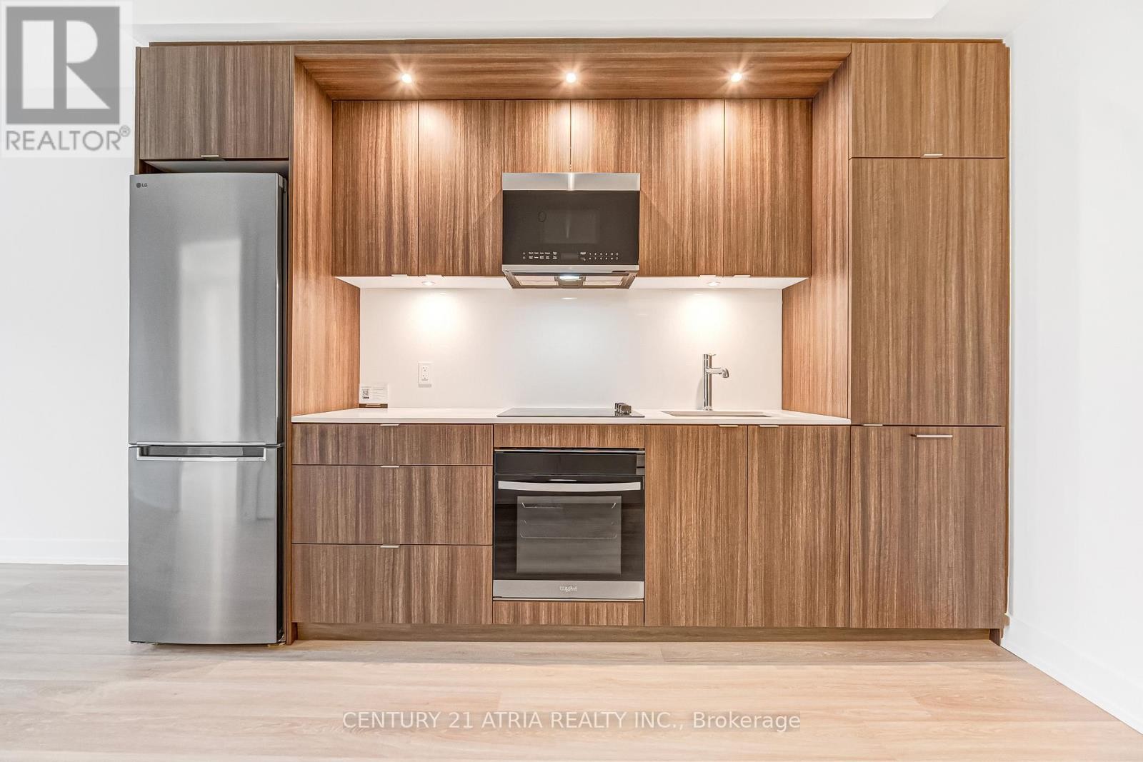 












315 - 60 CENTRAL PARK ROAD WAY

,
Toronto (Islington-City Centre West),




Ontario
M9A0E6

