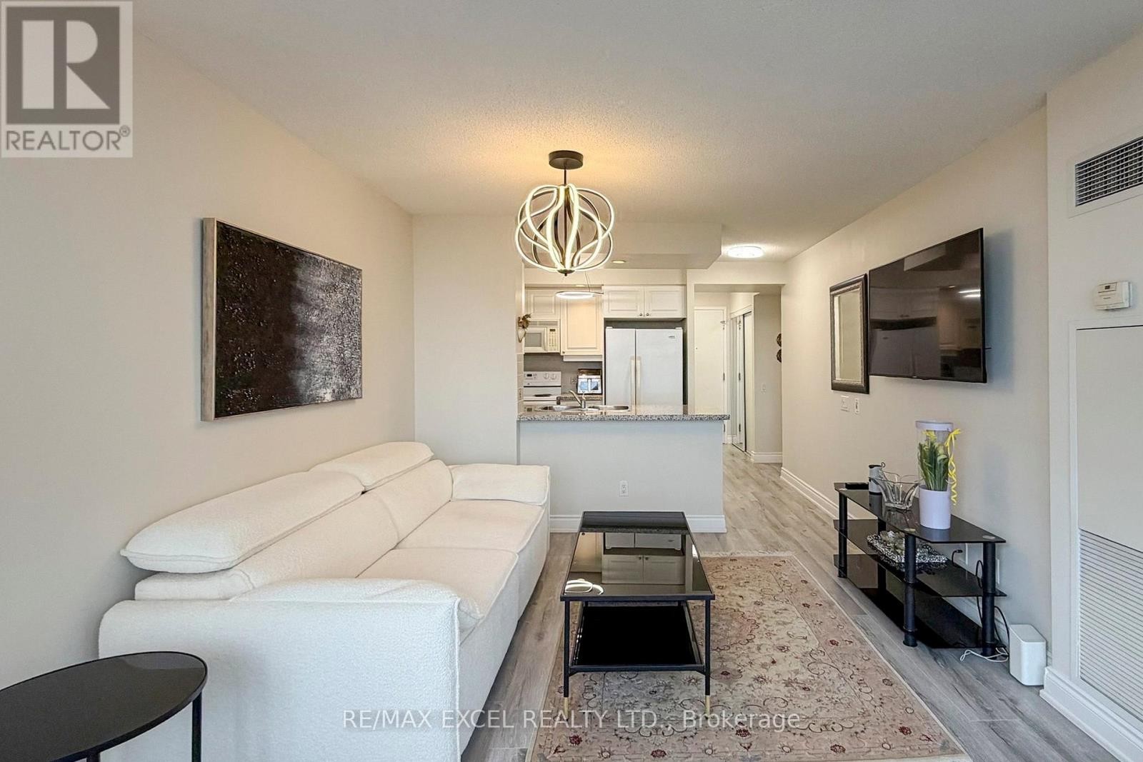 












814 - 10 NORTHTOWN WAY

,
Toronto (Willowdale East),




Ontario
M2N7L4

