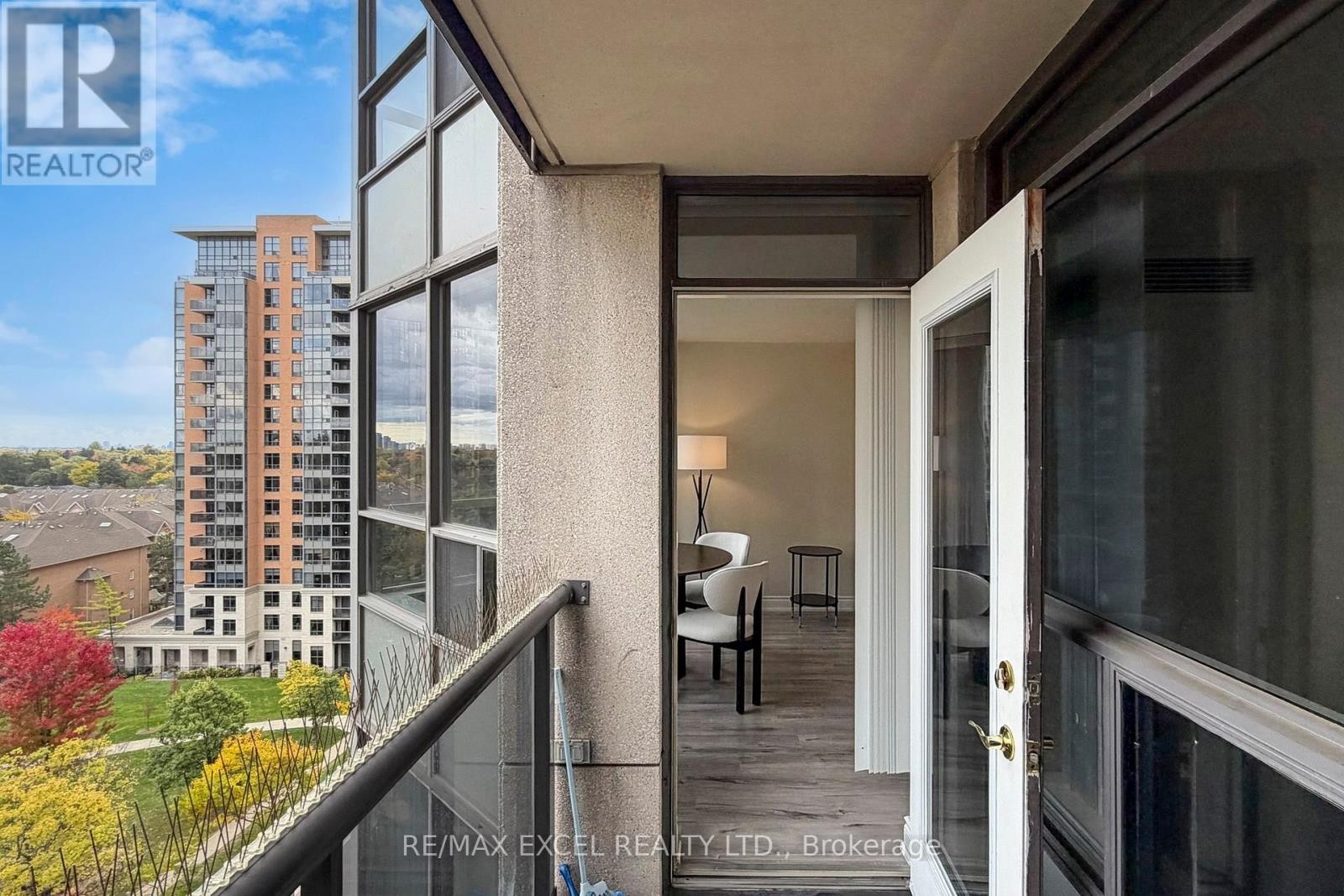 












814 - 10 NORTHTOWN WAY

,
Toronto (Willowdale East),




Ontario
M2N7L4

