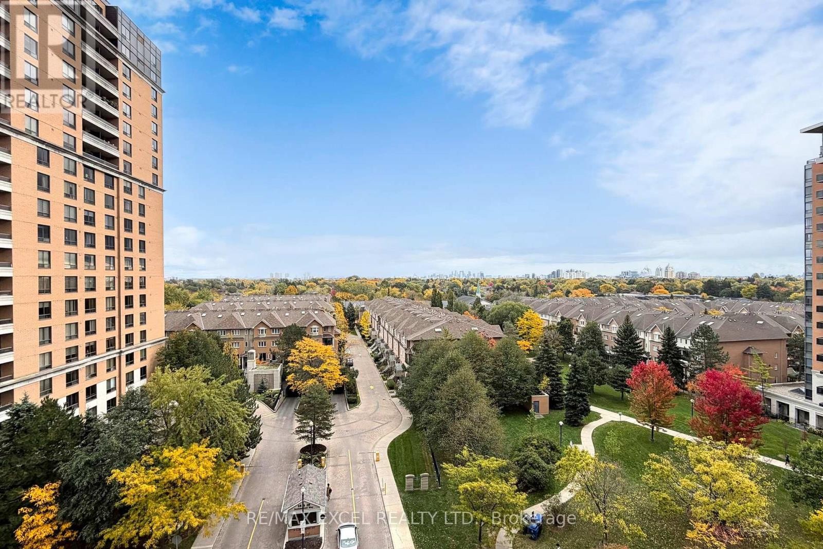 












814 - 10 NORTHTOWN WAY

,
Toronto (Willowdale East),




Ontario
M2N7L4

