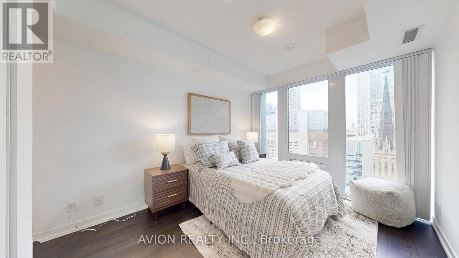 












2007 - 60 SHUTER STREET

,
Toronto (Church-Yonge Corridor),




Ontario
M5B1A8

