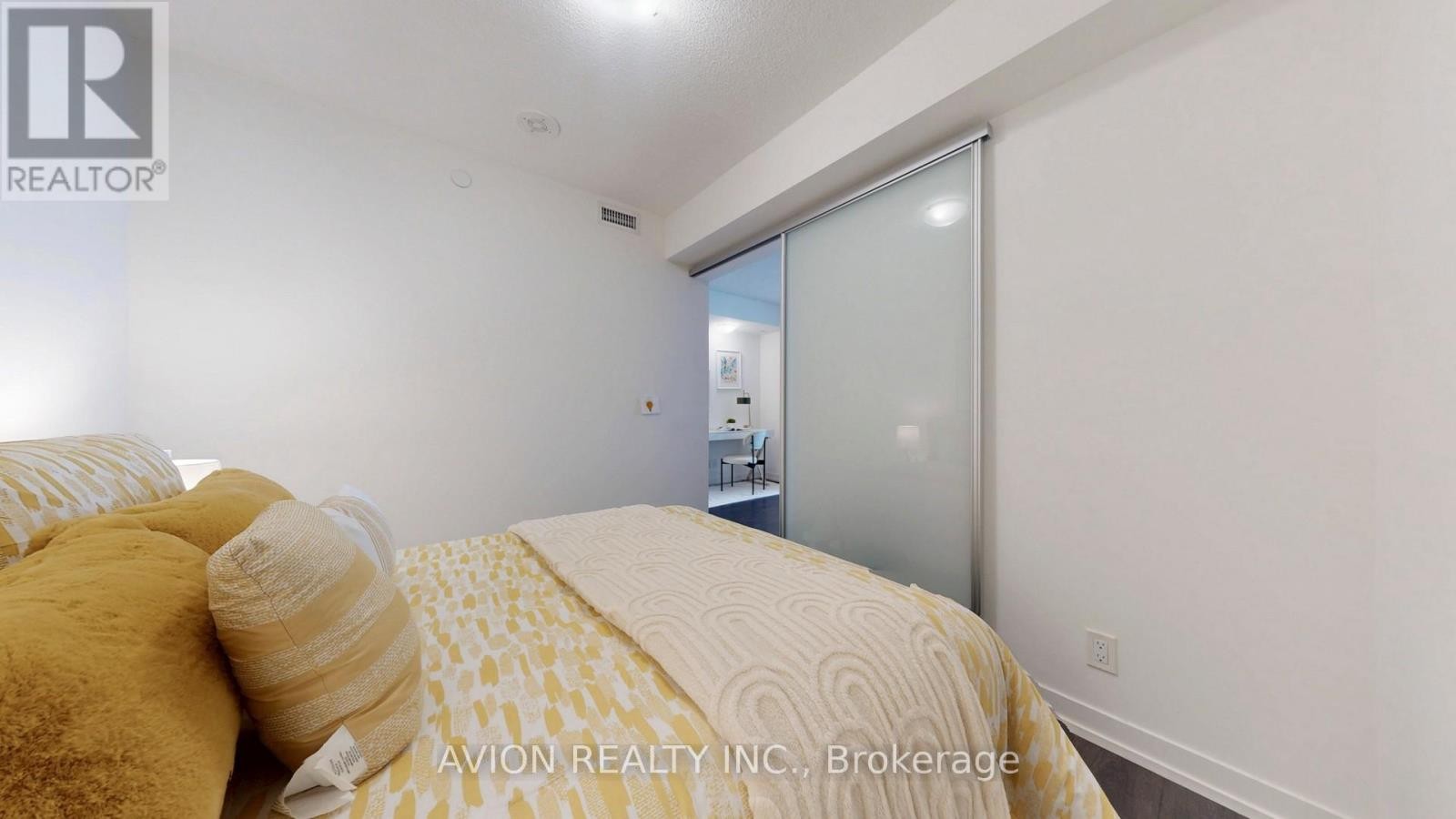 












2007 - 60 SHUTER STREET

,
Toronto (Church-Yonge Corridor),




Ontario
M5B1A8

