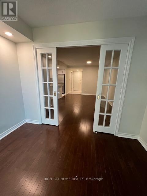 












1019 - 168 SIMCOE STREET

,
Toronto (Waterfront Communities),




Ontario
M5H4C9

