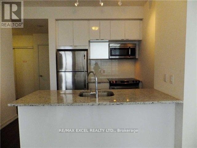 












611 - 62 FOREST MANOR ROAD

,
Toronto (Henry Farm),




Ontario
M2J0B6

