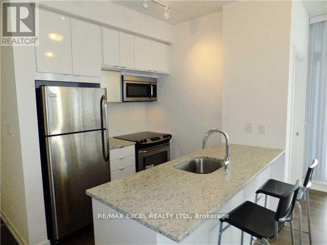 












611 - 62 FOREST MANOR ROAD

,
Toronto (Henry Farm),




Ontario
M2J0B6

