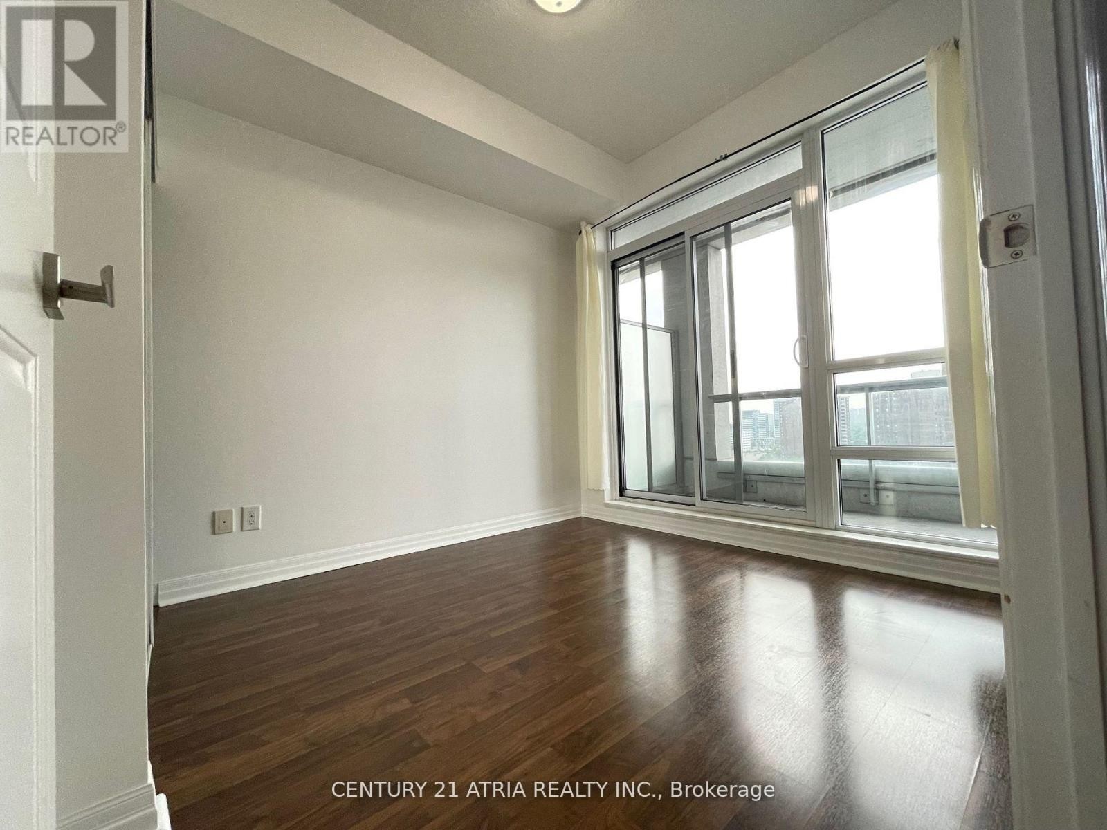 












1504 - 30 HERONS HILL WAY N

,
Toronto (Henry Farm),




Ontario
M2J0A7

