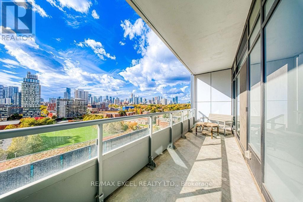 












1009 - 225 SUMACH STREET

,
Toronto (Regent Park),




Ontario
M5A0P8

