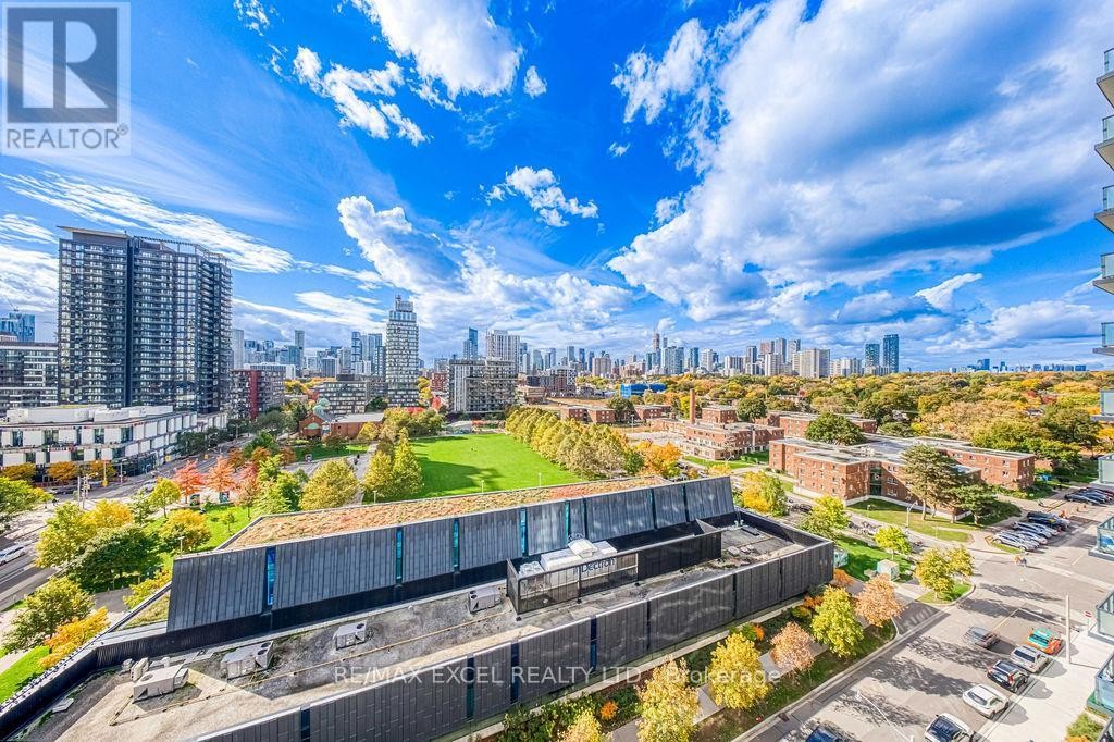 












1009 - 225 SUMACH STREET

,
Toronto (Regent Park),




Ontario
M5A0P8

