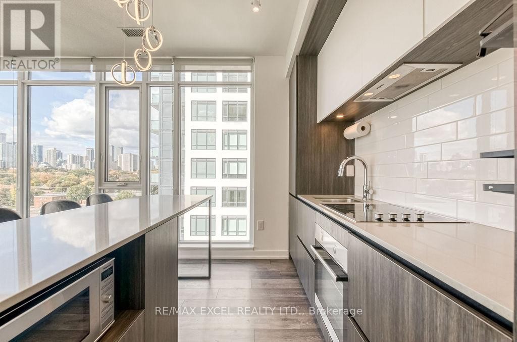 












1009 - 225 SUMACH STREET

,
Toronto (Regent Park),




Ontario
M5A0P8

