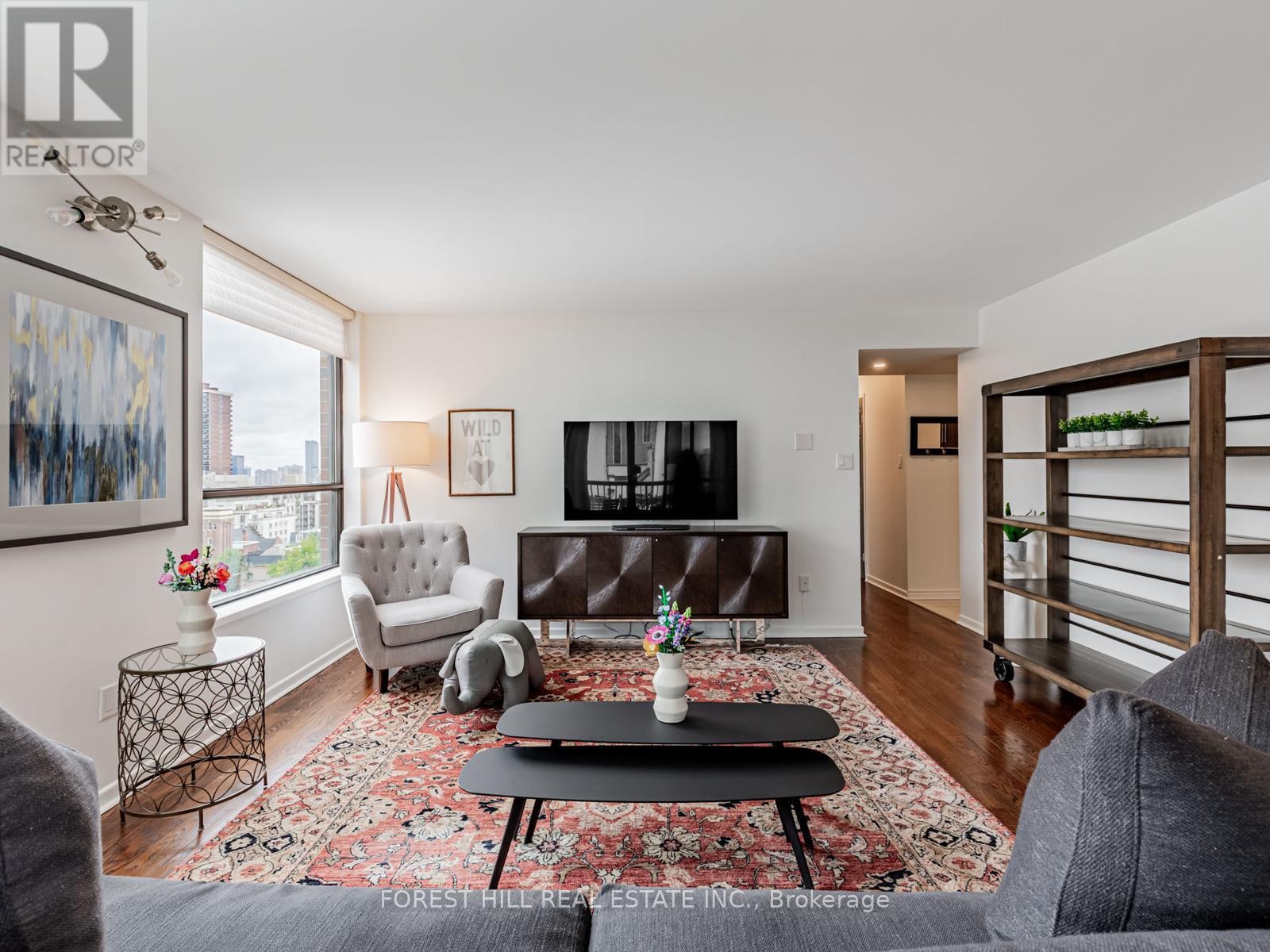 












902 - 47 ST CLAIR AVENUE W

,
Toronto (Yonge-St. Clair),




Ontario
M4V3A5

