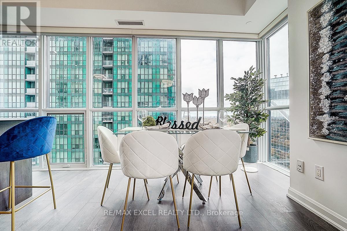 












2707 - 9 BOGERT AVENUE

,
Toronto (Lansing-Westgate),




Ontario
M2N0H3

