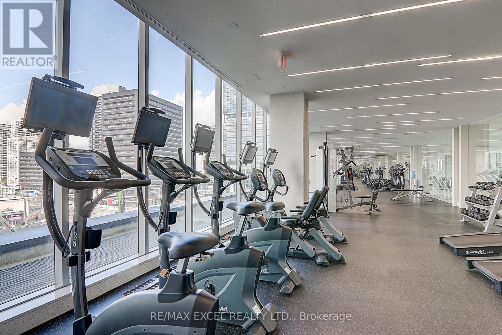 












2707 - 9 BOGERT AVENUE

,
Toronto (Lansing-Westgate),




Ontario
M2N0H3

