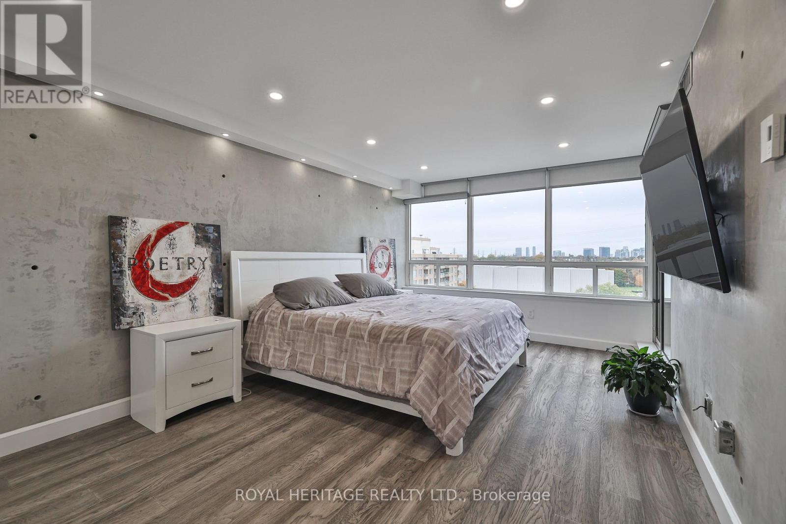 












801 - 10 TORRESDALE AVENUE

,
Toronto (Westminster-Branson),




Ontario
M2R3V8

