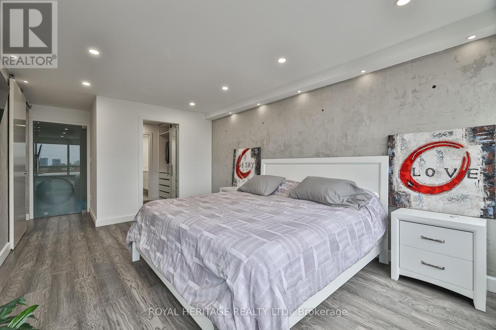 












801 - 10 TORRESDALE AVENUE

,
Toronto (Westminster-Branson),




Ontario
M2R3V8

