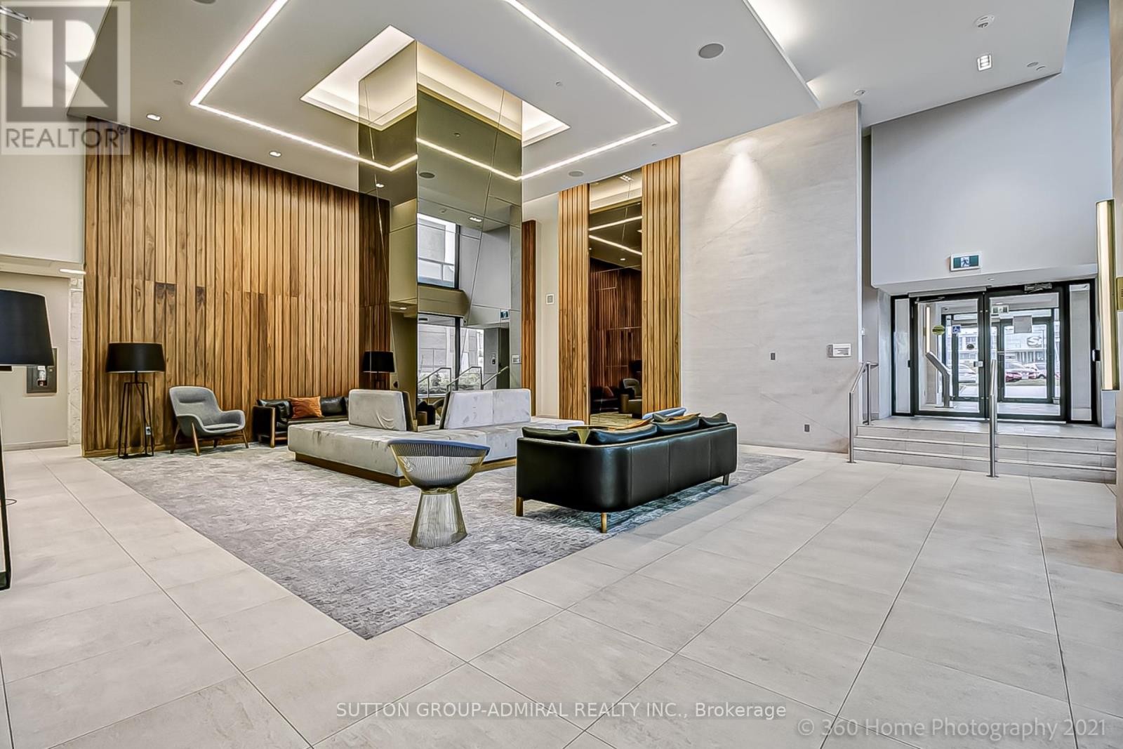 












910 - 6 SONIC WAY W

,
Toronto (Flemingdon Park),




Ontario
M3S0P1

