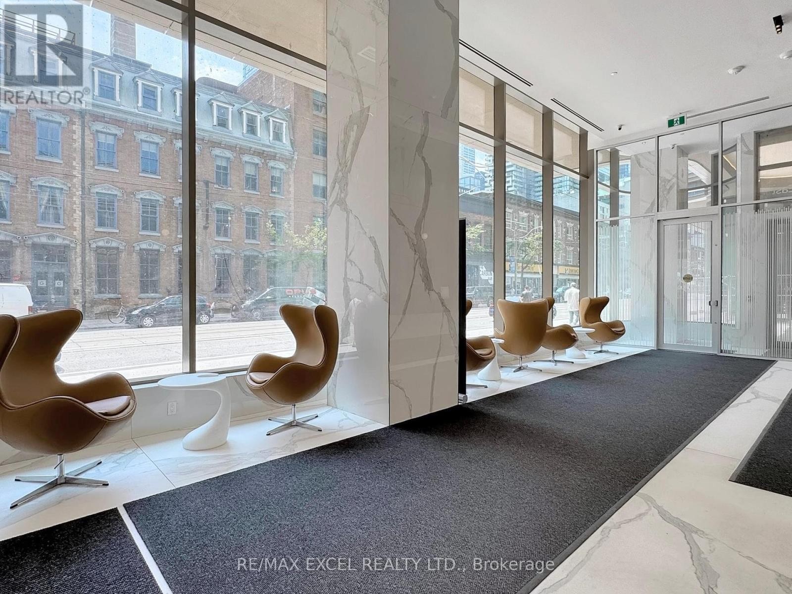 












5103 - 88 QUEEN STREET E

,
Toronto (Church-Yonge Corridor),




Ontario
M5C0B6

