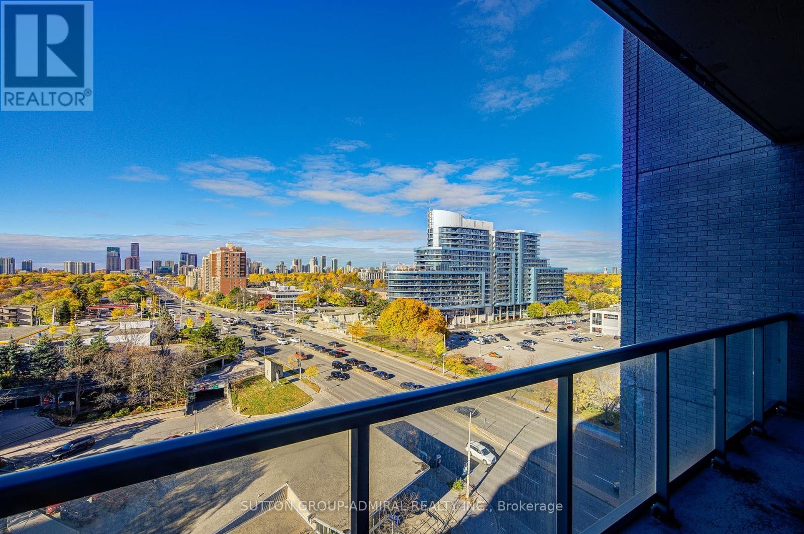 












912 - 7 KENASTON GARDENS

,
Toronto (Bayview Village),




Ontario
M2K1G7

