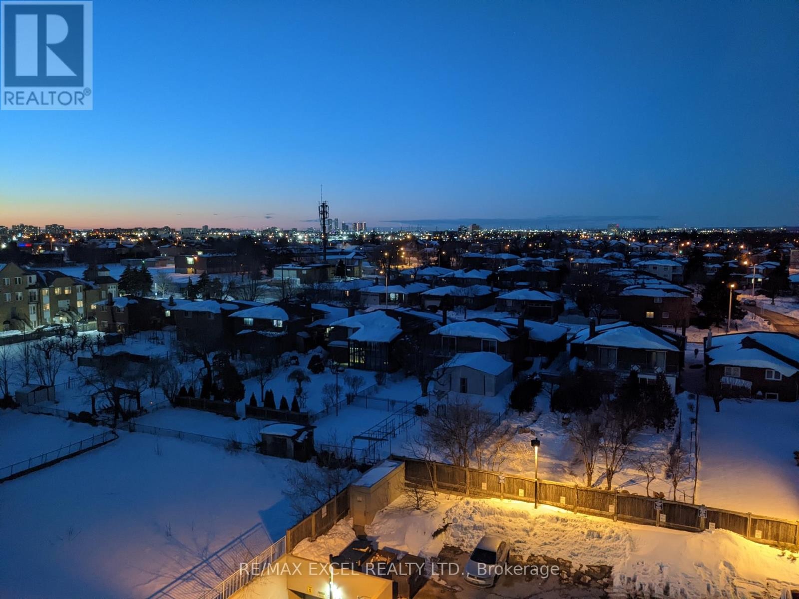 












711 - 920 SHEPPARD AVENUE W

,
Toronto (Bathurst Manor),




Ontario
M3H0A2

