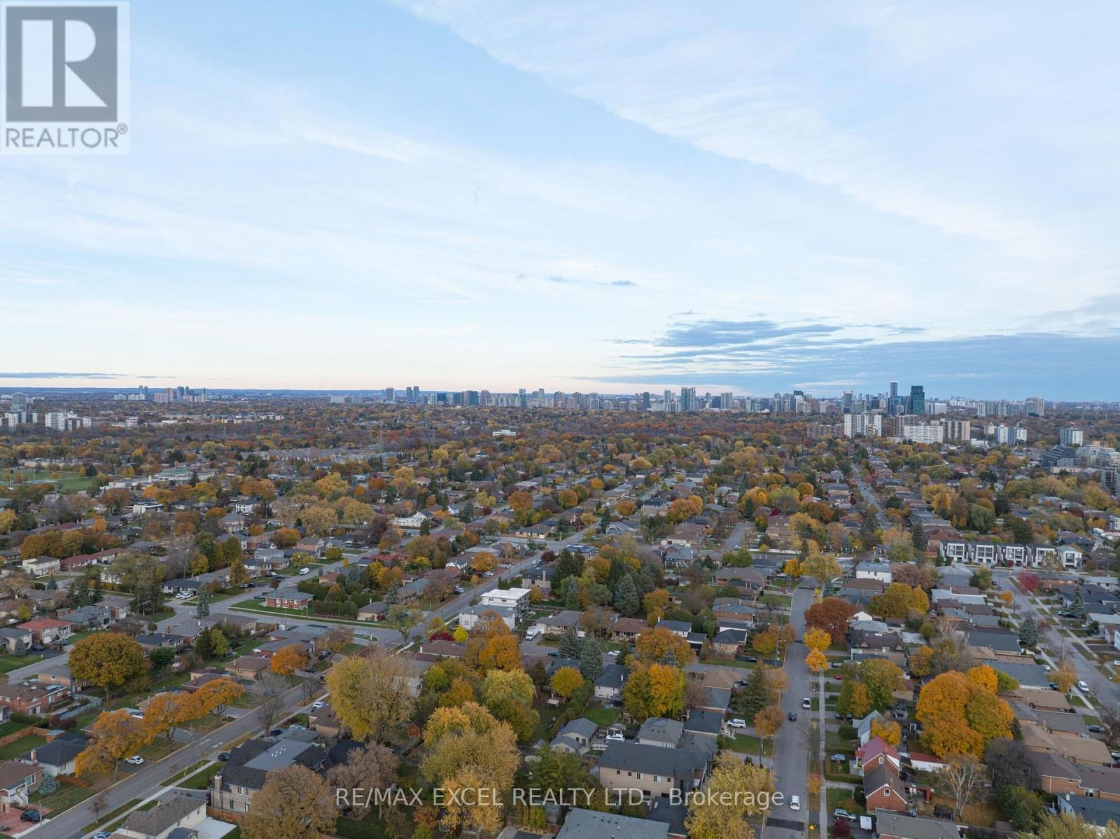 












711 - 920 SHEPPARD AVENUE W

,
Toronto (Bathurst Manor),




Ontario
M3H0A2

