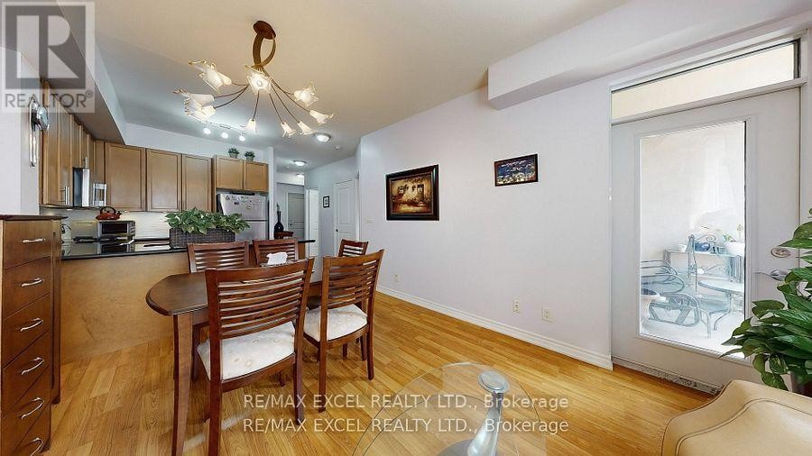 












1204 - 135 WYNFORD DRIVE

,
Toronto (Banbury-Don Mills),




Ontario
M3C0J4

