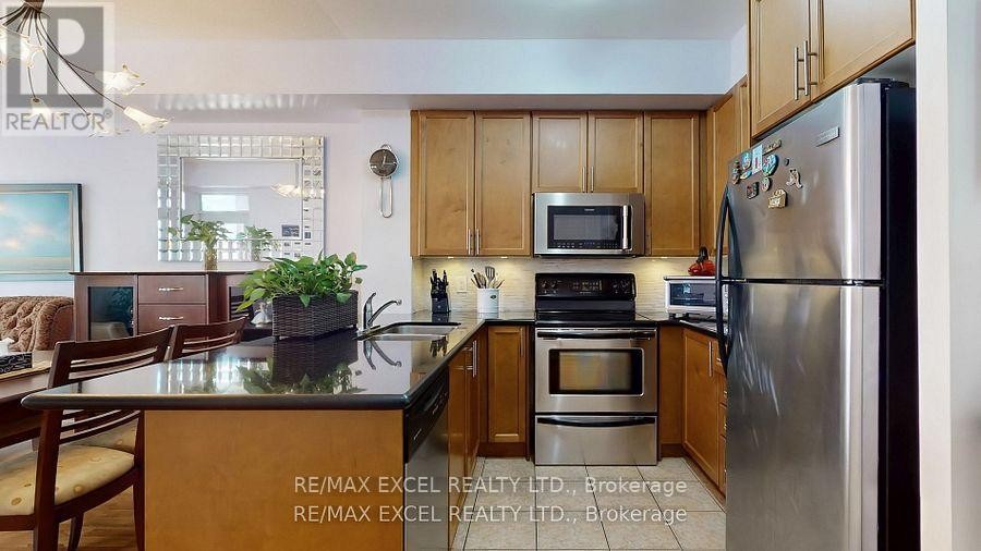 












1204 - 135 WYNFORD DRIVE

,
Toronto (Banbury-Don Mills),




Ontario
M3C0J4

