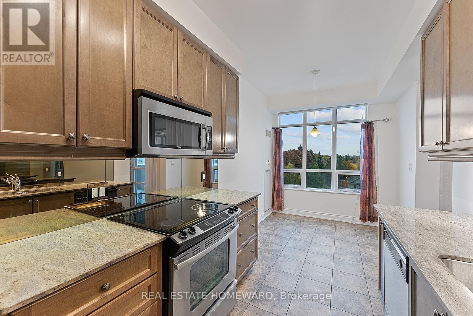 












714 - 10 BLOORVIEW PLACE

,
Toronto (Don Valley Village),




Ontario
M2J0B1

