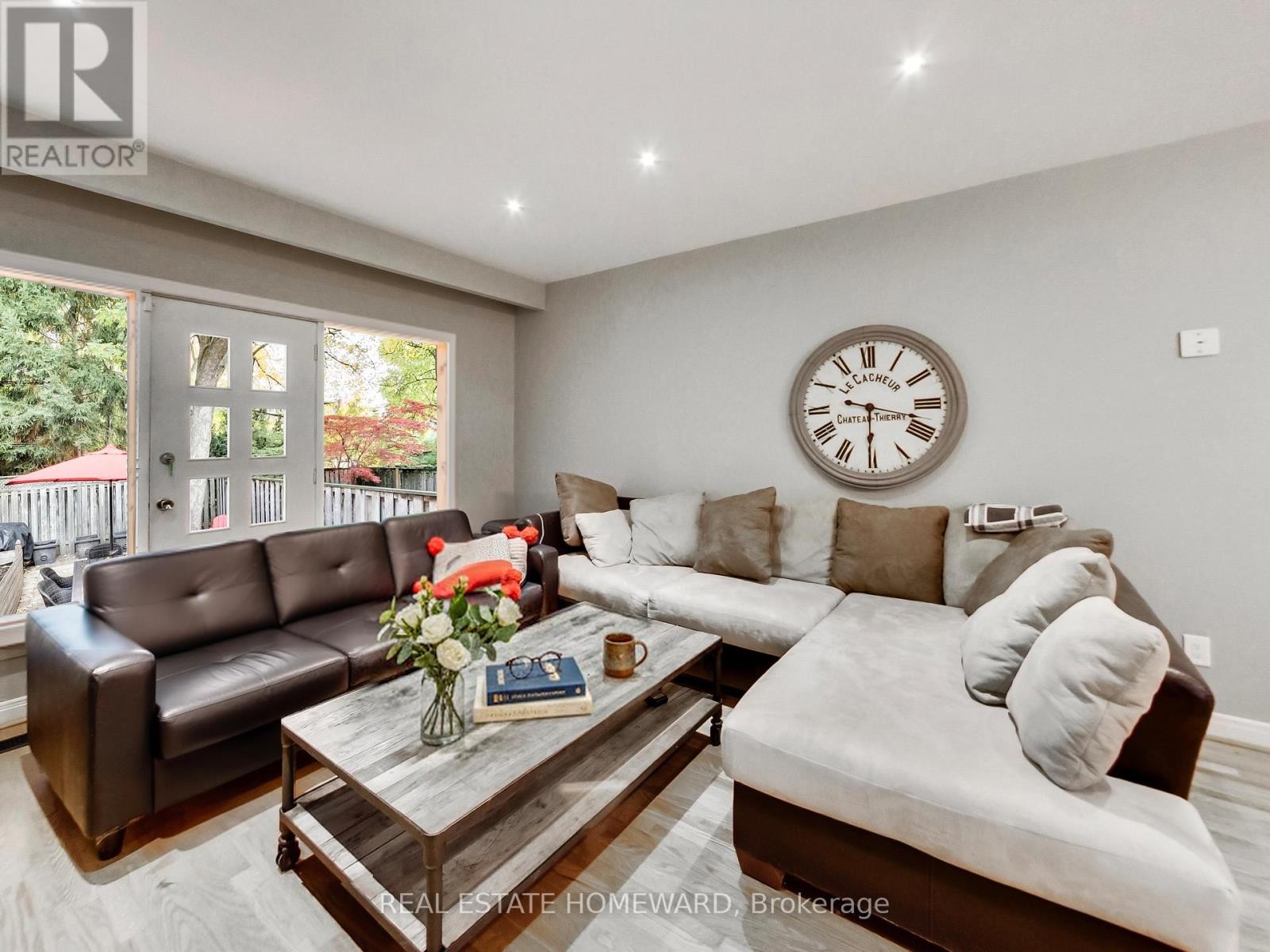 












183 MADISON AVENUE

,
Toronto (Annex),




Ontario
M5R2S6

