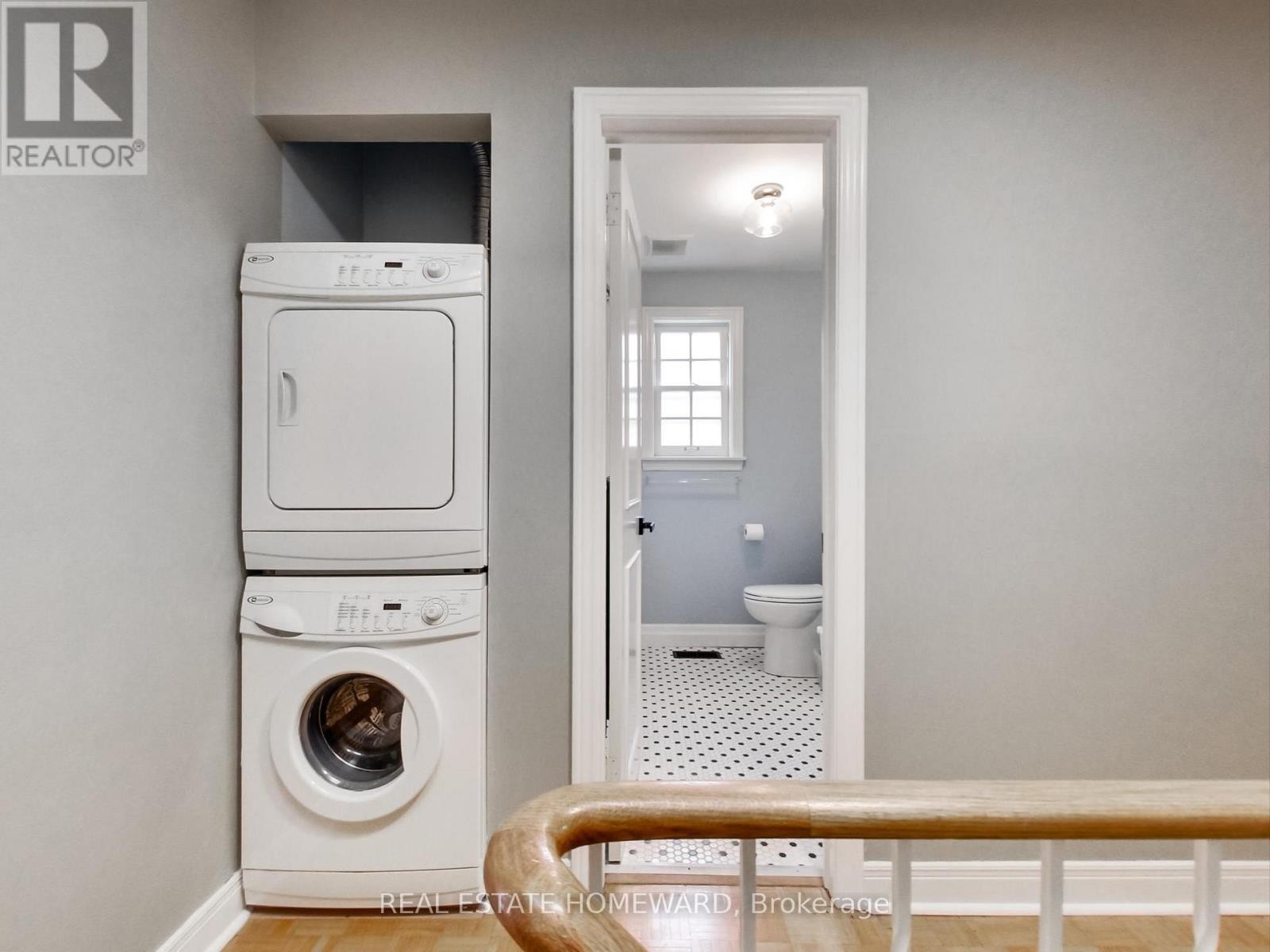 












183 MADISON AVENUE

,
Toronto (Annex),




Ontario
M5R2S6

