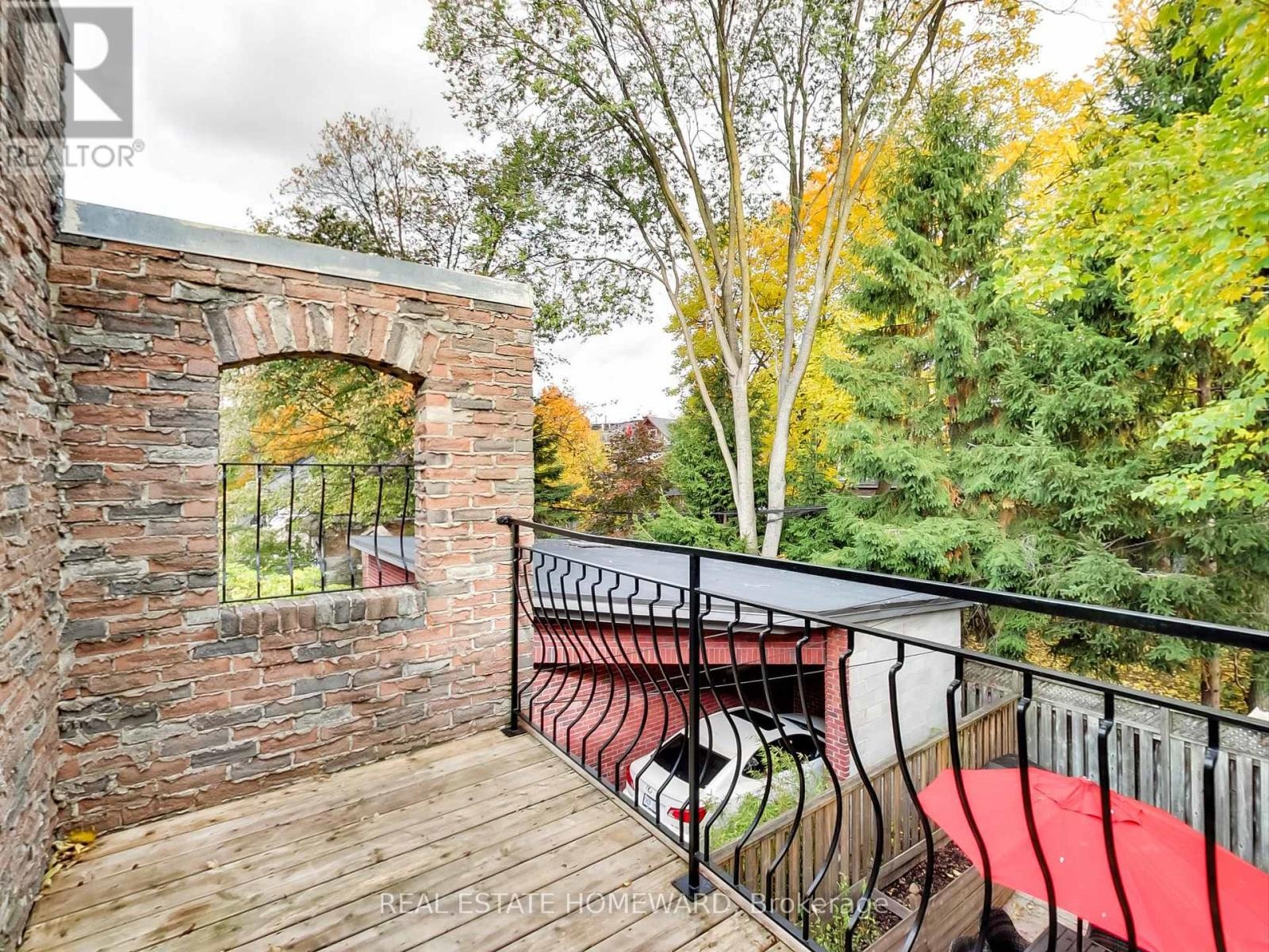 












183 MADISON AVENUE

,
Toronto (Annex),




Ontario
M5R2S6

