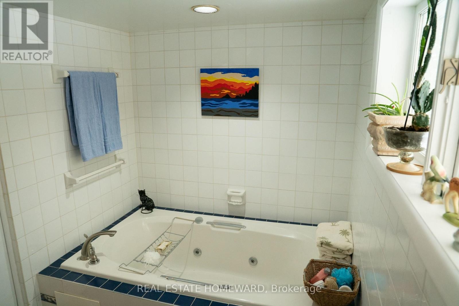 












35 VALENTINE DRIVE

,
Toronto (Parkwoods-Donalda),




Ontario
M3A3J7

