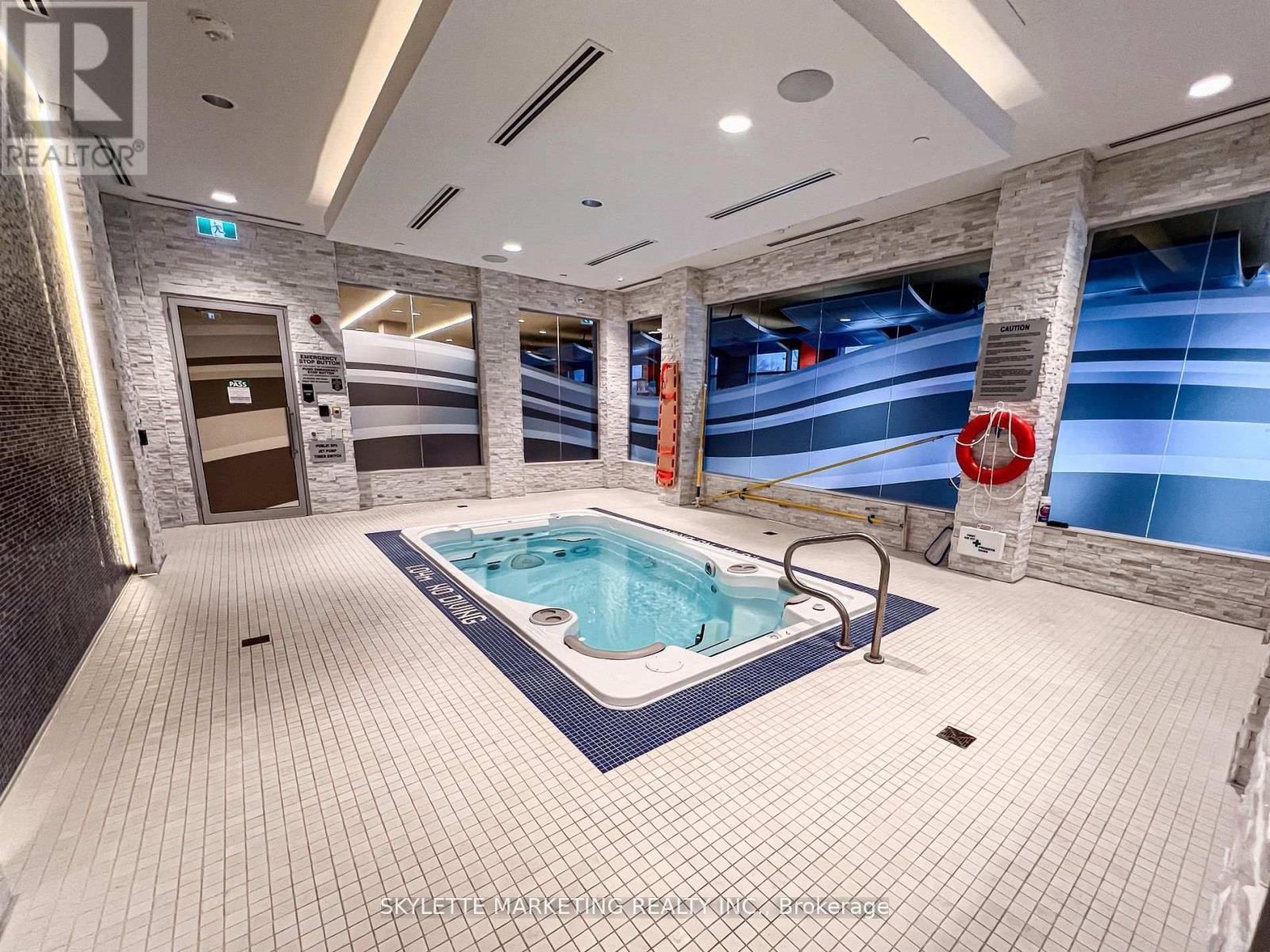 












412 - 50 ANN O'REILLY ROAD

,
Toronto (Henry Farm),




Ontario
M2J0C9

